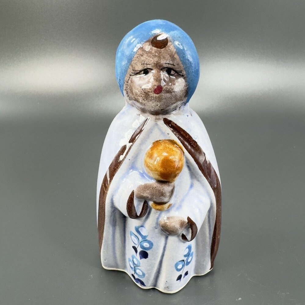 Vintage Mexican Pottery Hand Painted Blue Tonala Nativity Figurine Wise Men King